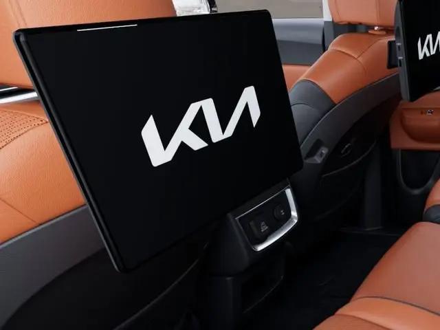 2025 Kia Carnival MPV SX Prestige