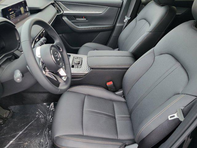2025 Mazda X-90 Preferred Package