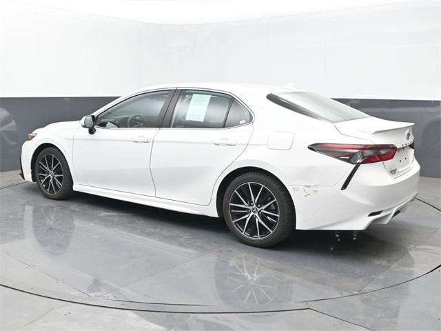 2023 Toyota Camry SE Nightshade Edition