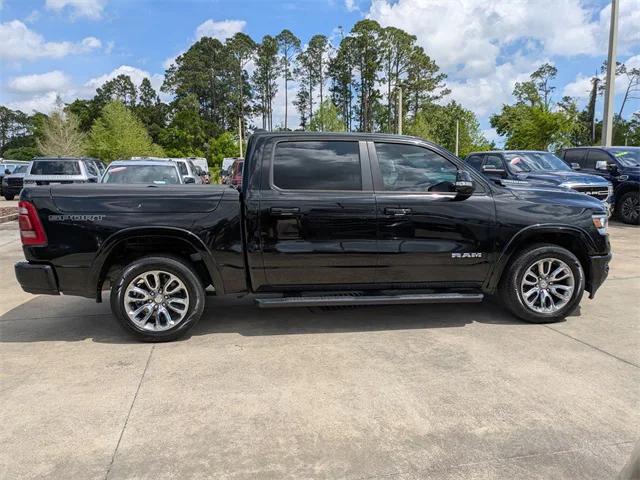 2020 RAM 1500 Laramie Crew Cab 4x4 57 Box