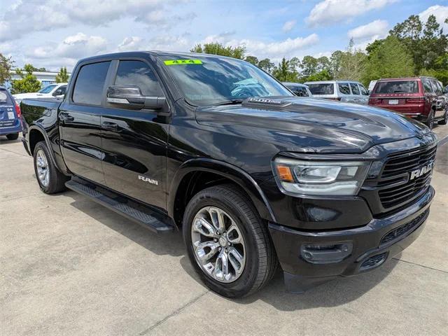 2020 RAM 1500 Laramie Crew Cab 4x4 57 Box