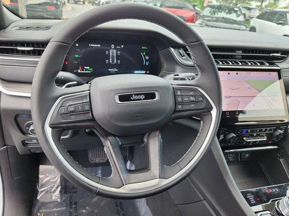 2025 Jeep Grand Cherokee LIMI4XE