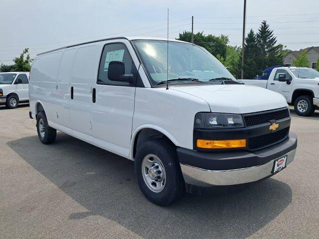 2025 Chevrolet Express Cargo Van RWD 3500 Extended Wheelbase WT