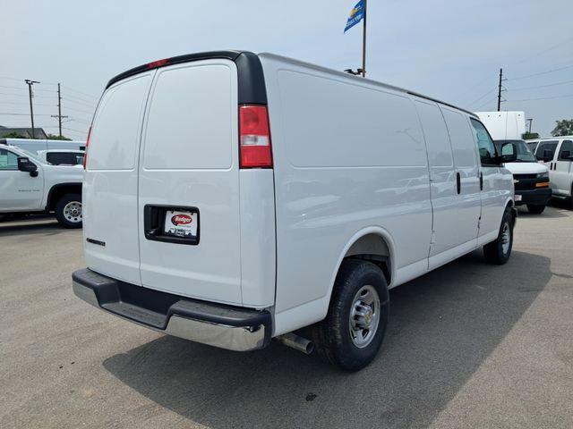 2025 Chevrolet Express Cargo Van RWD 3500 Extended Wheelbase WT