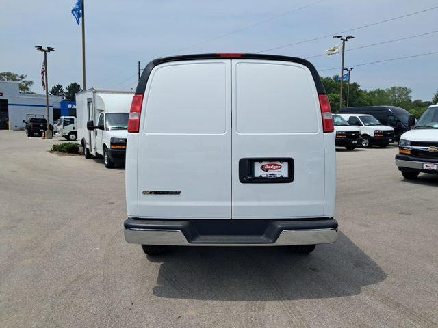 2025 Chevrolet Express Cargo Van RWD 3500 Extended Wheelbase WT