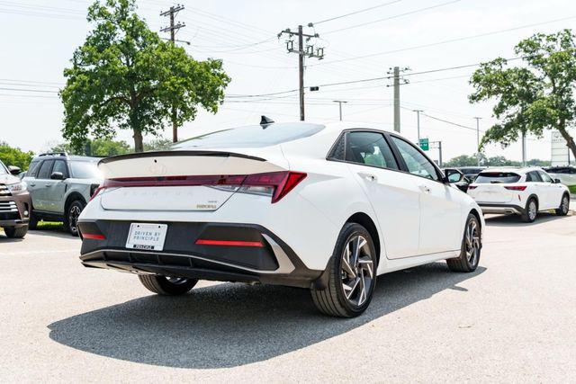 2025 Hyundai Elantra Hybrid SEL Sport