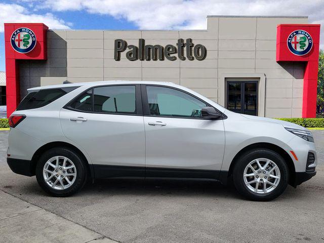 2022 Chevrolet Equinox FWD LS