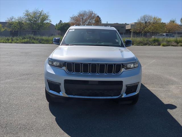 2025 Jeep Grand Cherokee GRAND CHEROKEE L LIMITED 4X4 2025 Jeep Grand Cherokee GRAND CHEROKEE L LIMITED 4X4