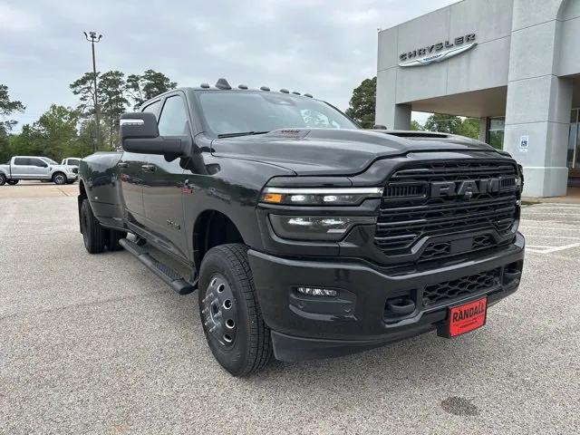 2025 RAM Ram 3500 RAM 3500 LARAMIE CREW CAB 4X4 8 BOX