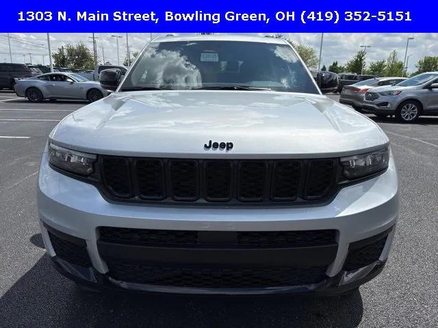 2025 Jeep Grand Cherokee GRAND CHEROKEE L ALTITUDE 4X4 2025 Jeep Grand Cherokee GRAND CHEROKEE L ALTITUDE 4X4