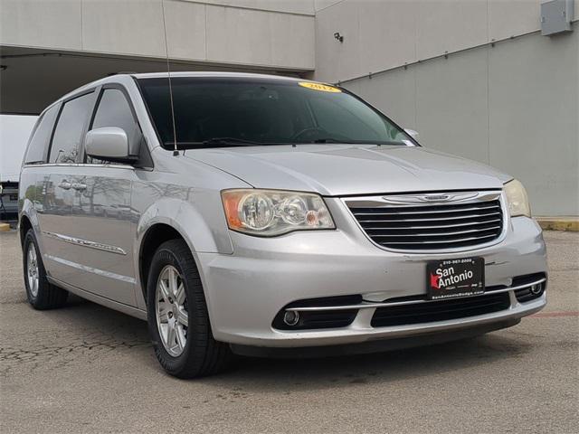 2012 Chrysler Town and Country Touring
