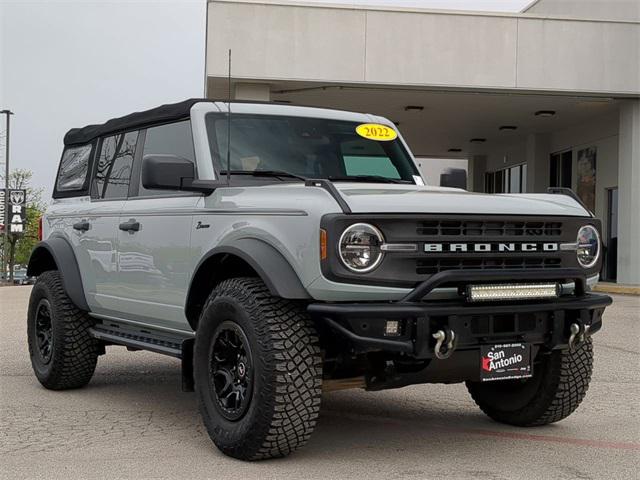 2022 Ford Bronco Base