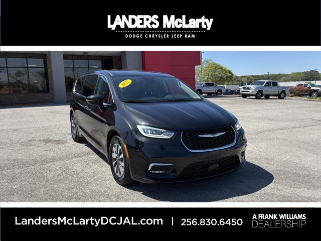 2022 Chrysler Pacifica Hybrid Touring L