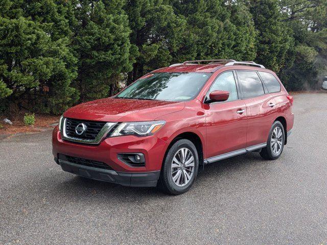 2017 Nissan Pathfinder SV