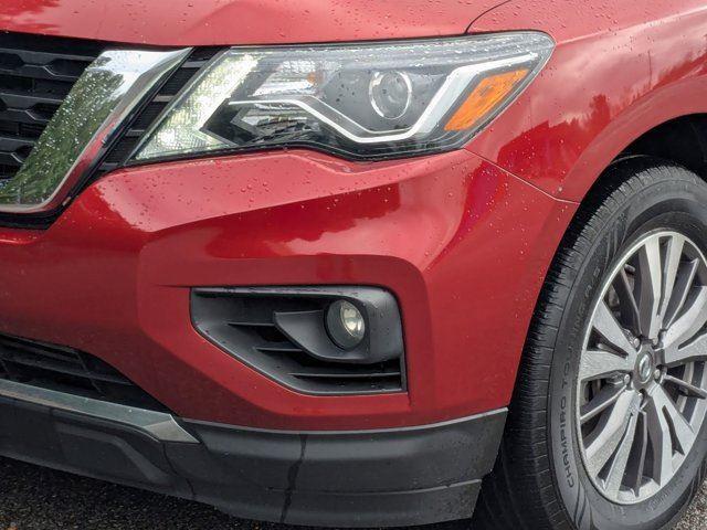 2017 Nissan Pathfinder SV