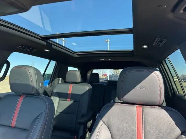 2024 Chevrolet Traverse AWD RS