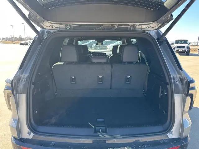 2024 Chevrolet Traverse AWD RS