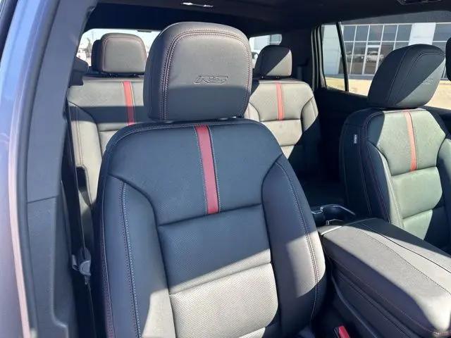 2024 Chevrolet Traverse AWD RS