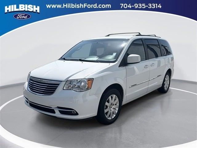 2016 Chrysler Town and Country Touring