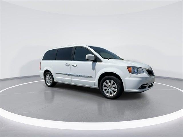 2016 Chrysler Town and Country Touring