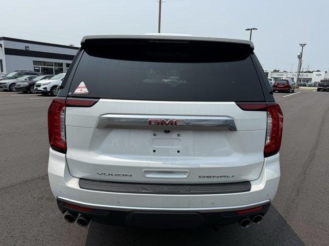 2022 GMC Yukon XL 4WD Denali