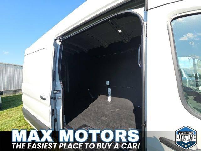 2025 Ford Transit Cargo Van T-250