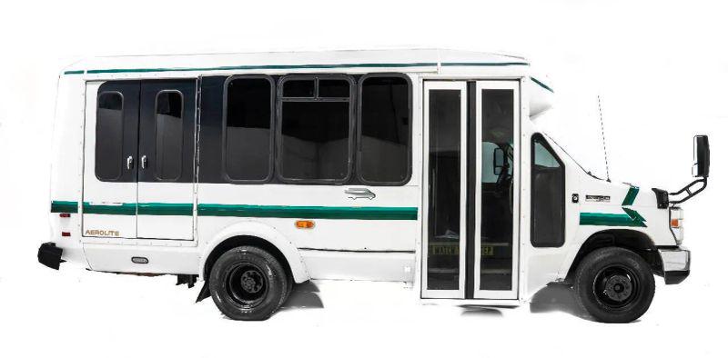 2016 Ford E-350 Cutaway Base