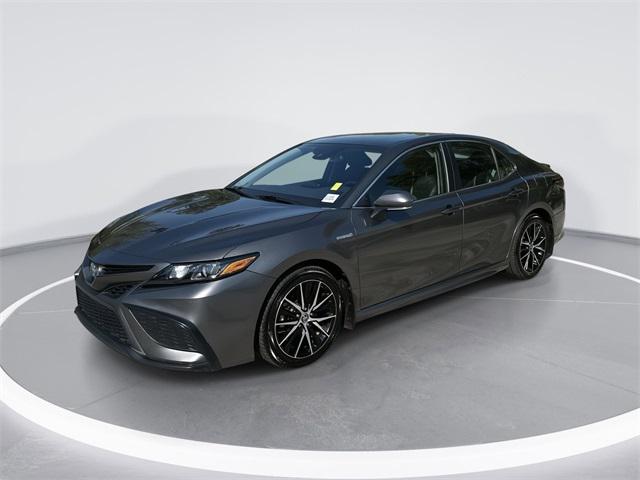 2021 Toyota Camry SE Hybrid