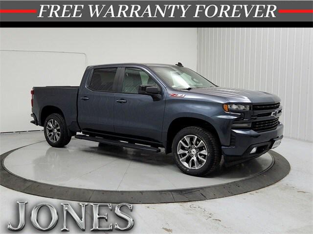 2021 Chevrolet Silverado 1500 4WD Crew Cab Short Bed RST