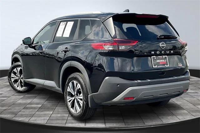 2022 Nissan Rogue SV FWD