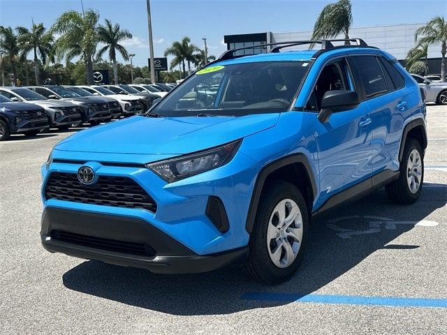2020 Toyota RAV4 LE