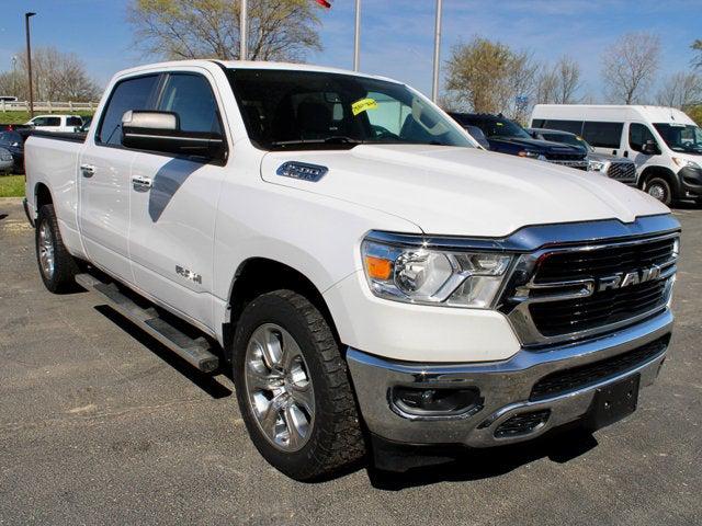 2020 RAM 1500 Big Horn Crew Cab 4x4 64 Box