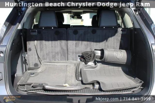 2024 Toyota Highlander XLE