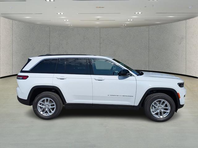 New 2025 Jeep Grand Cherokee Laredo X New 2025 Jeep Grand Cherokee Laredo X