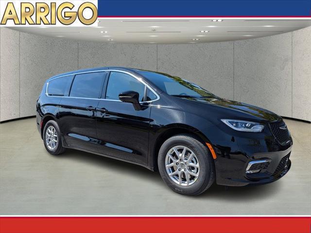 2025 Chrysler Pacifica PACIFICA SELECT