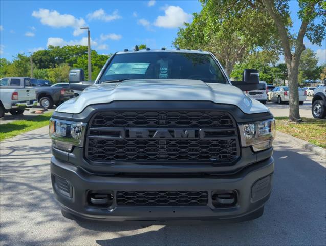 2024 RAM Ram 3500 RAM 3500 TRADESMAN CREW CAB 4X4 8 BOX