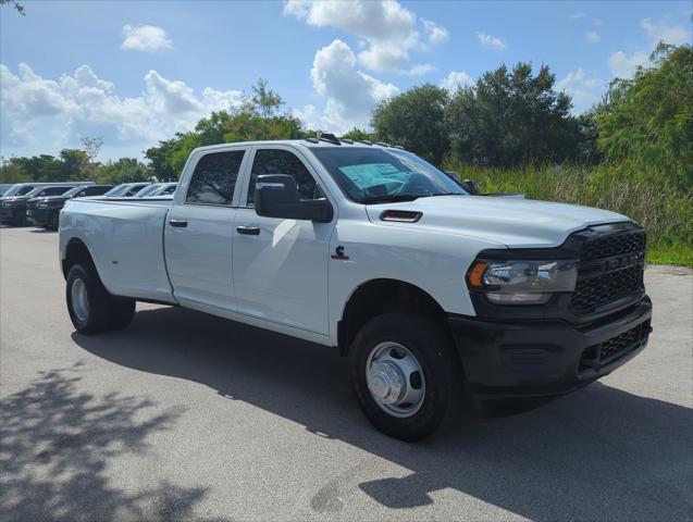 2024 RAM Ram 3500 RAM 3500 TRADESMAN CREW CAB 4X4 8 BOX