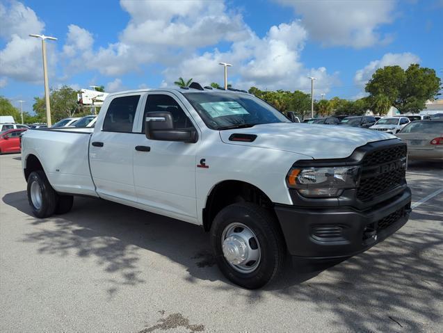 2024 RAM Ram 3500 RAM 3500 TRADESMAN CREW CAB 4X4 8 BOX