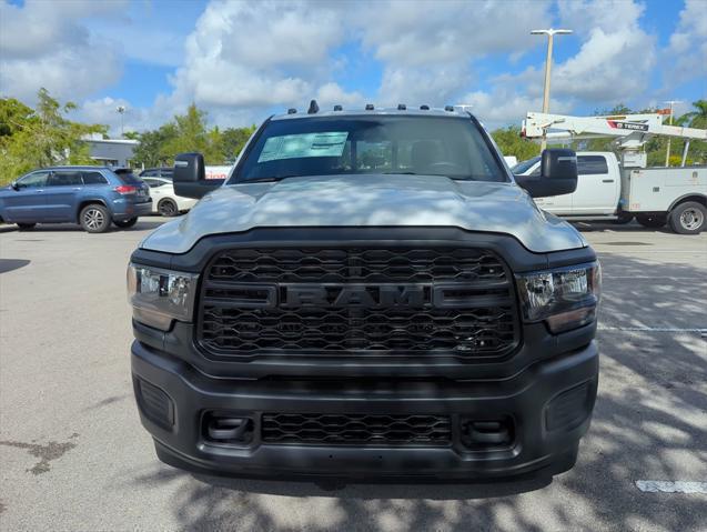 2024 RAM Ram 3500 RAM 3500 TRADESMAN CREW CAB 4X4 8 BOX