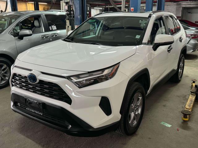 2024 Toyota RAV4 Hybrid XLE [6]