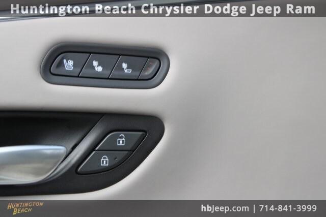 2023 Cadillac Escalade 4WD Sport Platinum
