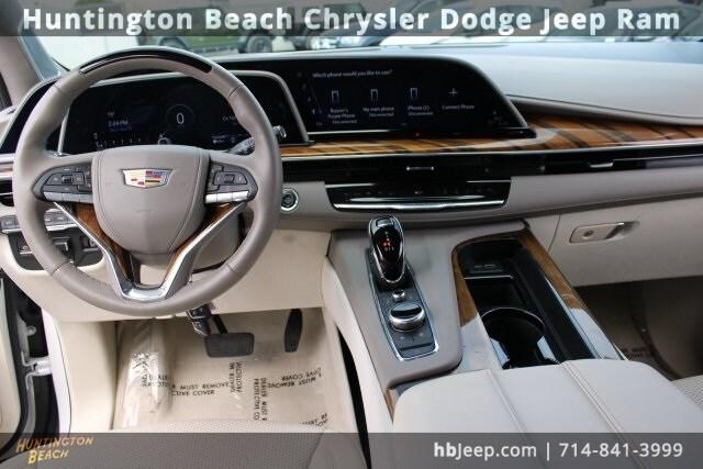 2023 Cadillac Escalade 4WD Sport Platinum