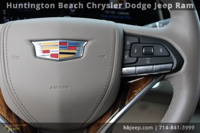 2023 Cadillac Escalade 4WD Sport Platinum