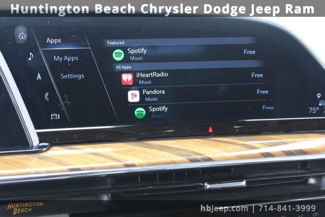 2023 Cadillac Escalade 4WD Sport Platinum