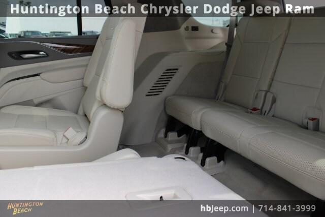 2023 Cadillac Escalade 4WD Sport Platinum