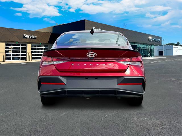 2025 Hyundai Elantra SEL Sport