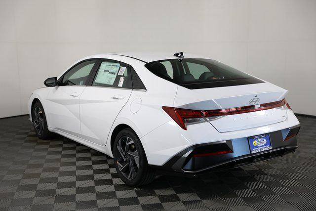 2025 Hyundai Elantra Hybrid Limited