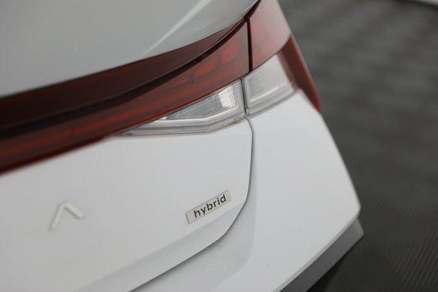 2025 Hyundai Elantra Hybrid Limited