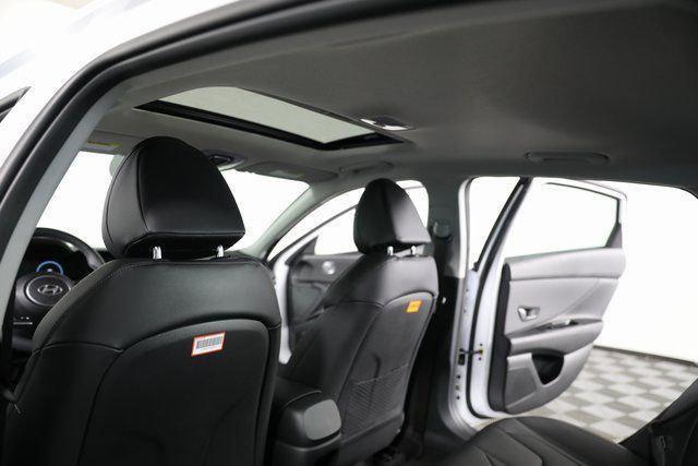 2025 Hyundai Elantra Hybrid Limited
