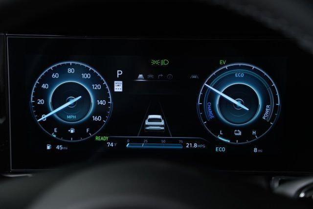 2025 Hyundai Elantra Hybrid Limited